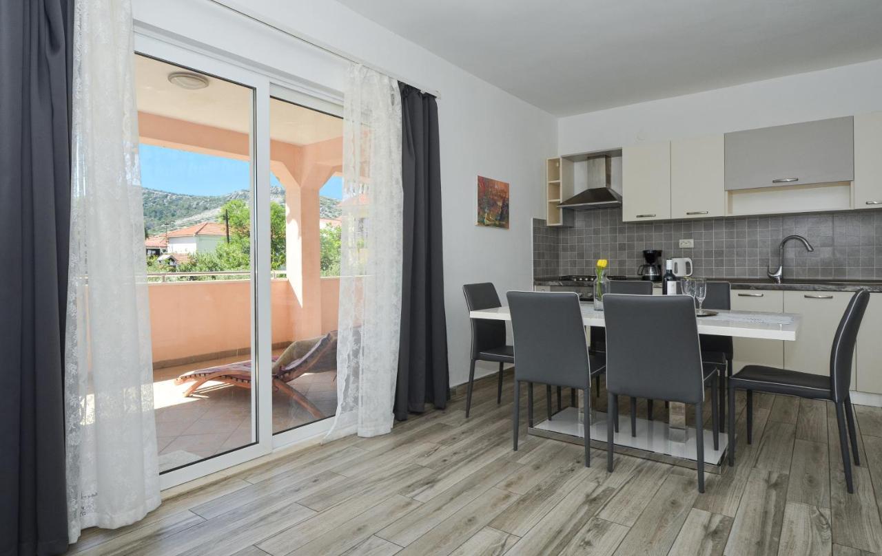 Apartments Luciano Seget Vranjica Εξωτερικό φωτογραφία
